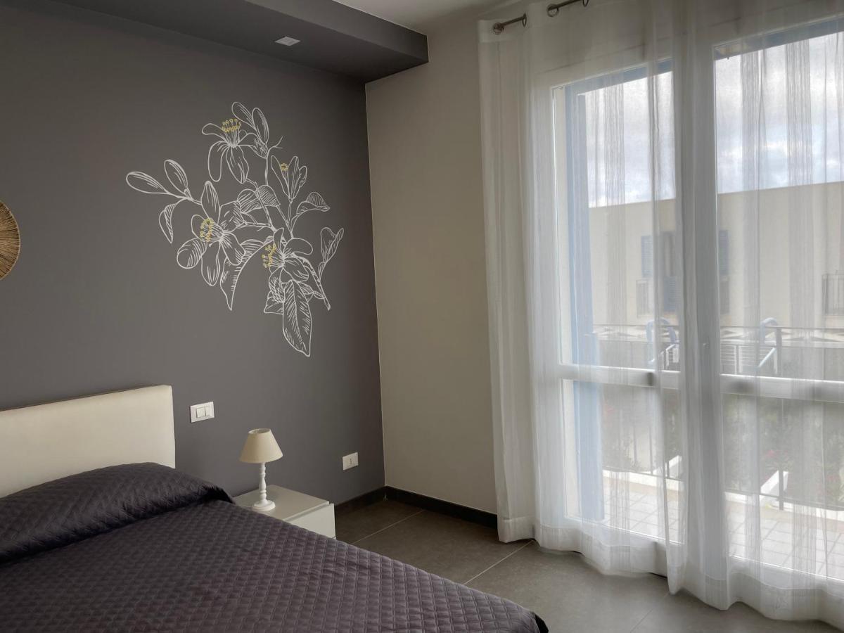Cala Azzurra Macari Bed And Breakfast And Holidays House Εξωτερικό φωτογραφία