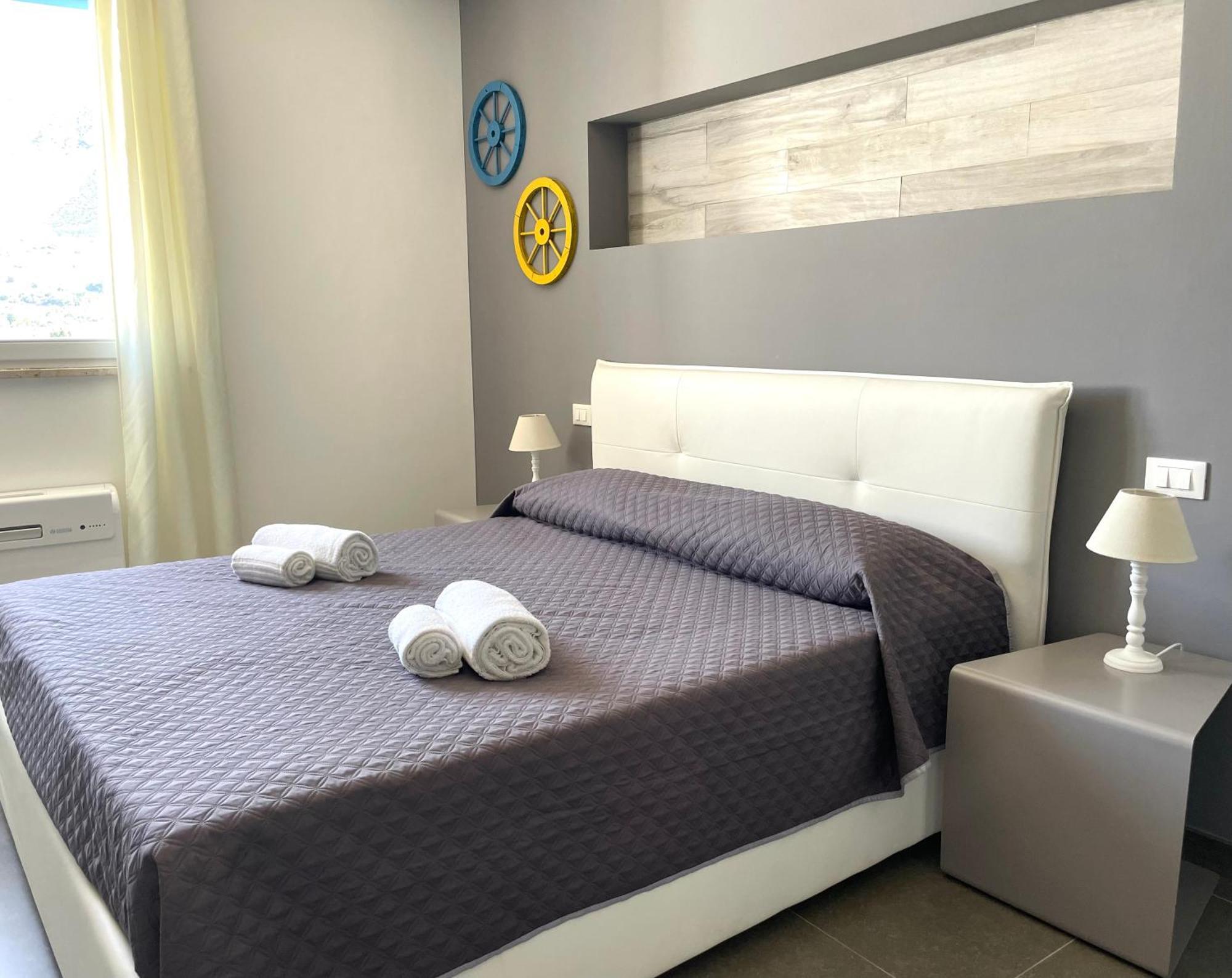 Cala Azzurra Macari Bed And Breakfast And Holidays House Εξωτερικό φωτογραφία