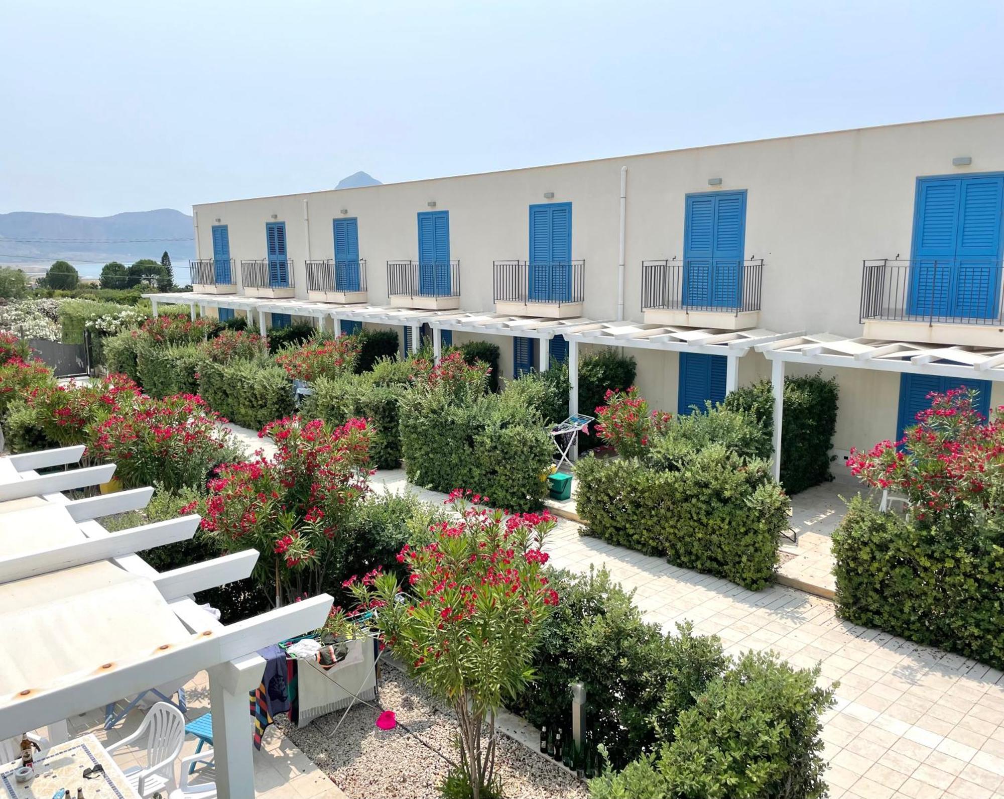 Cala Azzurra Macari Bed And Breakfast And Holidays House Εξωτερικό φωτογραφία