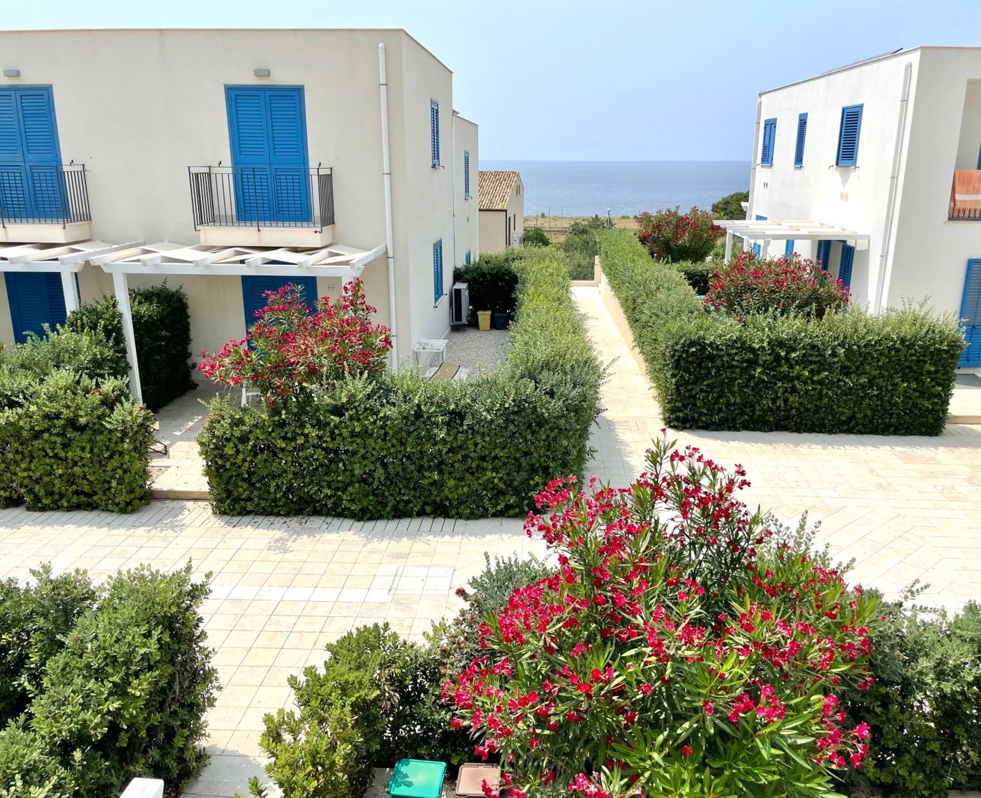 Cala Azzurra Macari Bed And Breakfast And Holidays House Εξωτερικό φωτογραφία